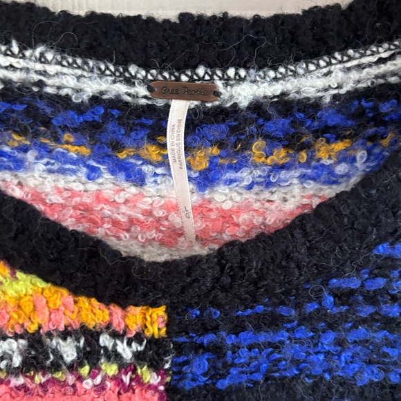 FREE PEOPLE Women’s Best Day Ever Sweater Size L Patchwork Alpaca - Picture 12 of 16